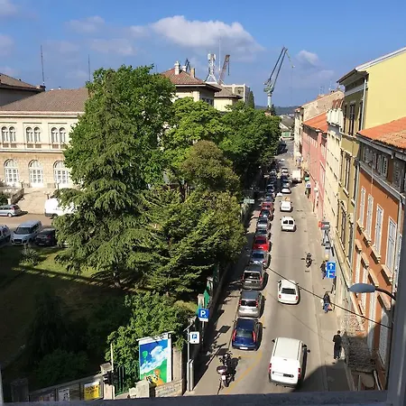 Apartman Laginja * Pula